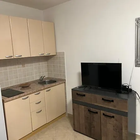 Leyla Lejlighed Vodice