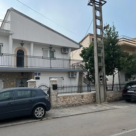 Leyla Apartment